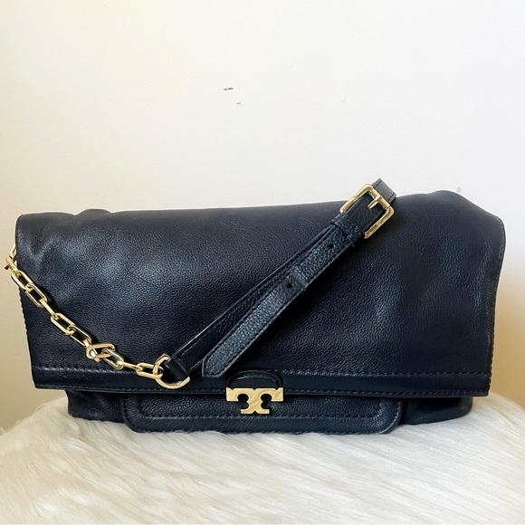 Tory Burch Handbags - Tory Burch “Sammy” Foldover Crossbody